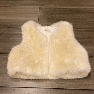 H&M Baby cozy fury faux vest size 6 months